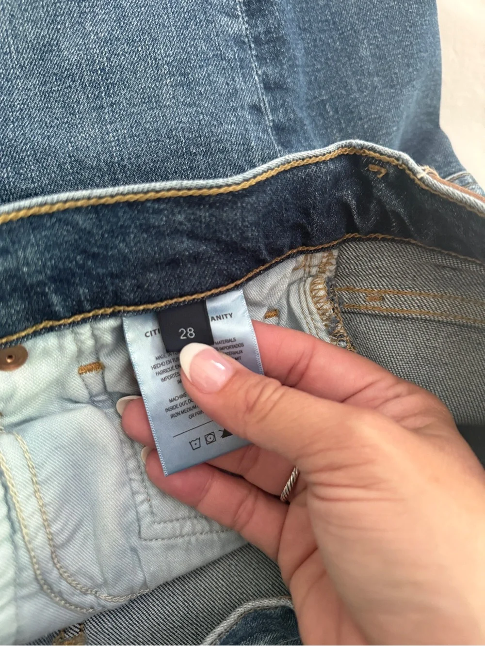 Citizens of Humanity Charlotte Jeans high rise straight button fly new